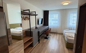 Turm Inn 24H Self Check In By H&H Hotels